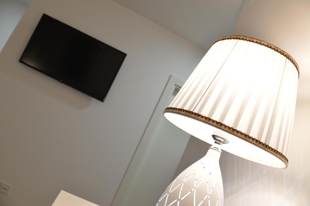 Pupin Palata Business Apartman B5 Novi Sad Exteriér fotografie