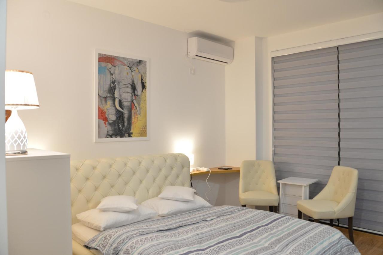 Pupin Palata Business Apartman B5 Novi Sad Exteriér fotografie